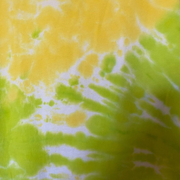 Bright and Vivid Tie Dye Women's T-Shirt Size 3XL - Picture 4 of 5